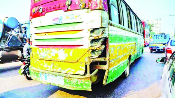 দেশের ২৪ শতাংশ বাসের ফিটনেস নেই