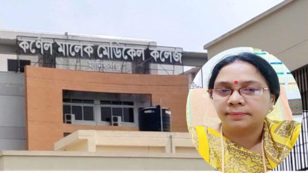 মহানবী সাঃ কে নিয়ে কটুক্তি, অধ্যাপক প্রতিমা রাণীকে বহিষ্কারসহ ৫ দফা দাবীতে স্মারকলিপি
