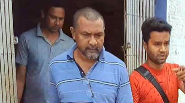 গ্রাহকদের শত কোটি টাকা প্রতারণায় অভিযুক্ত প্রাণনাথ দাশ কলকাতায় গ্রেপ্তার