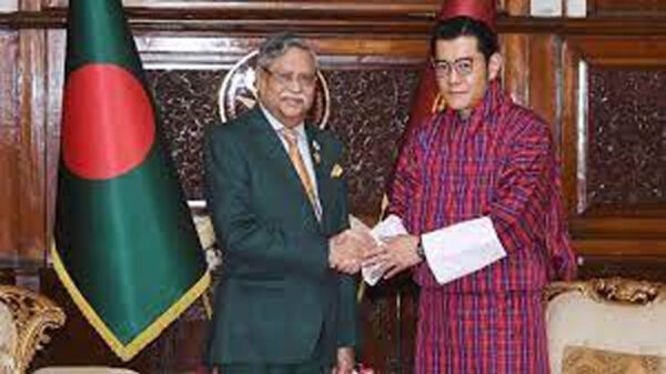 ঢাকা-থিম্পুকে যৌথভাবে কাজ করার তাগিদ রাষ্ট্রপতির