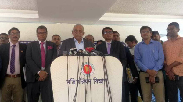 দ্রব্যমূল্য নিয়ন্ত্রণ বড় চ্যালেঞ্জ : স্বরাষ্ট্রমন্ত্রী